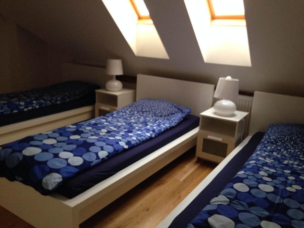 Hostel One Míru